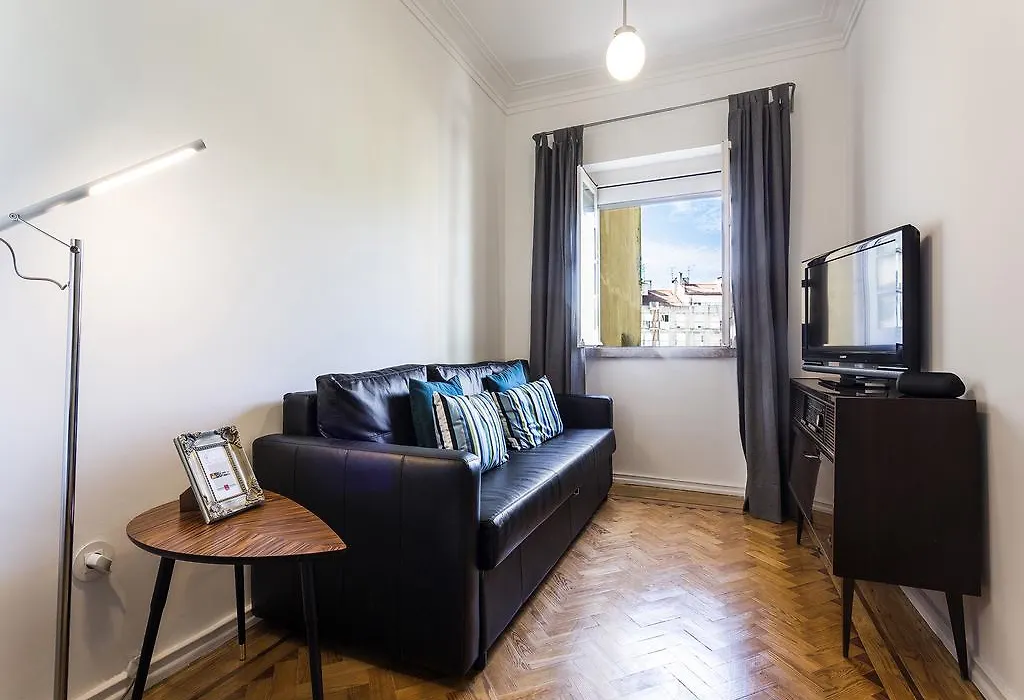 Whome | Damasceno Contemporary Apartment #59-1